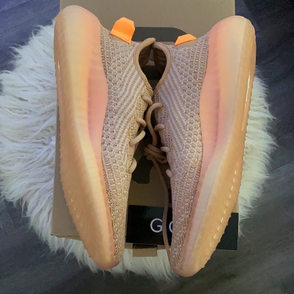 Yeezy boots 350 V2 Clay